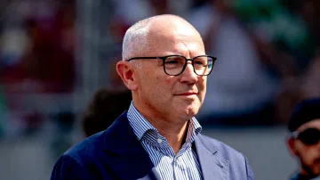 Domenicali Calls Verstappen's Red Bull Deal 'Cherry on the Cake' as Zandvoort Bids Farewell