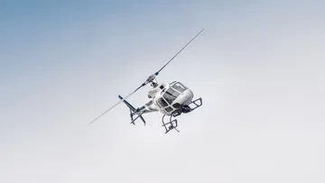 Wisconsin Man Lands Helicopter At Cabela's to Avoid Traffic