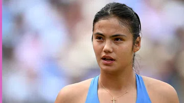 Emma Raducanu's Leg Injury is 'Worst Case Scenario,' Expert Reveals Recovery Timeline