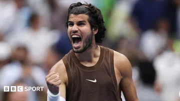 Carlos Alcaraz powers past Safiullin in joyous US Open singles return