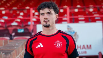 Man Utd Finalize Double Transfer with Buyback Clauses Ahead of Deadline