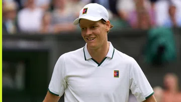 Jannik Sinner’s US Open Fate Hangs on Knee Injury
