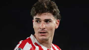 Julian Alvarez Transfer Twist Emerges for Arsenal; Nwaneri Talks Ongoing on Deadline Day